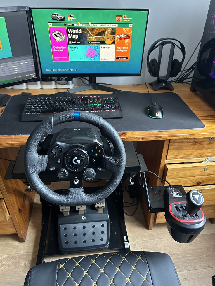 Racing wheels and pedals for PC PS4 PS5 racing simulation game